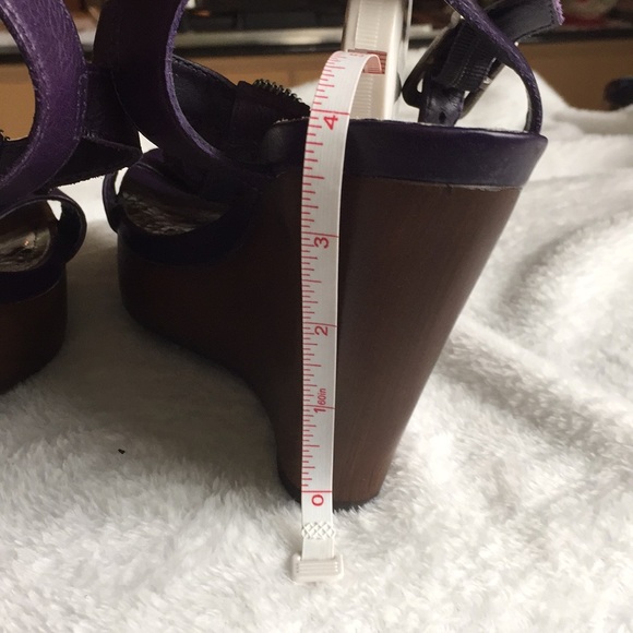 Gianni Bini purple platform shoes - Picture 3 of 5